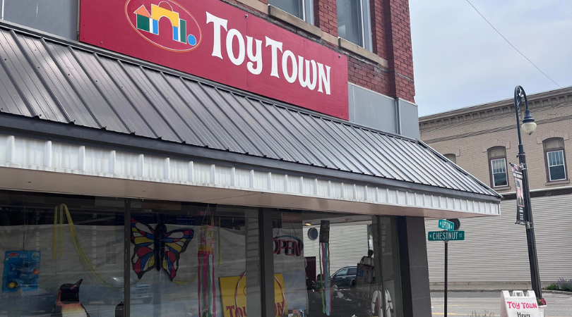 Read more about the article Toy Town